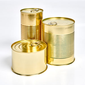 Konservendosen mit Aufreißdeckel, ohne Boden, innen weiß lackiert, außen gold